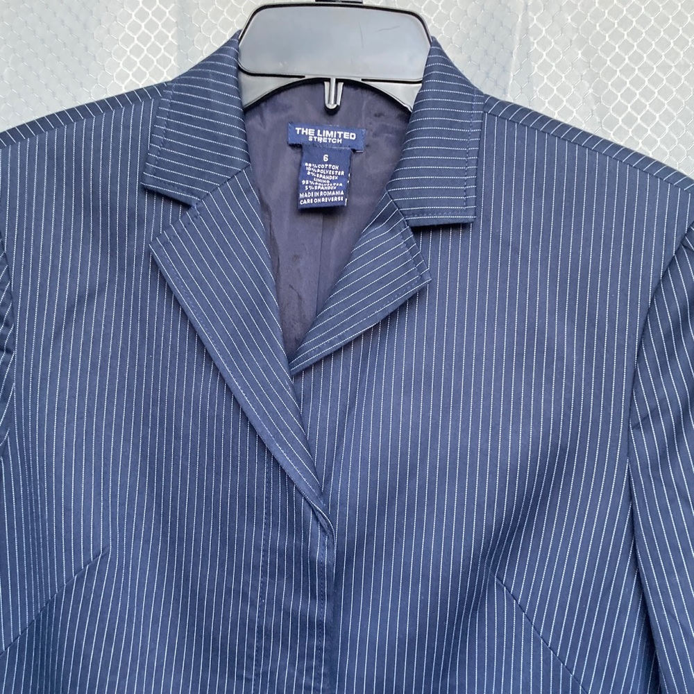 Vintage 90s The limited navy blue pin stripe blazer hidden shoulder pad - Picture 6 of 17